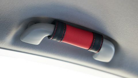 アシストグリップ | 車のシートカバーの専門店 カーショップ