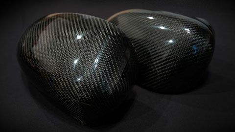 カーボンパーツ