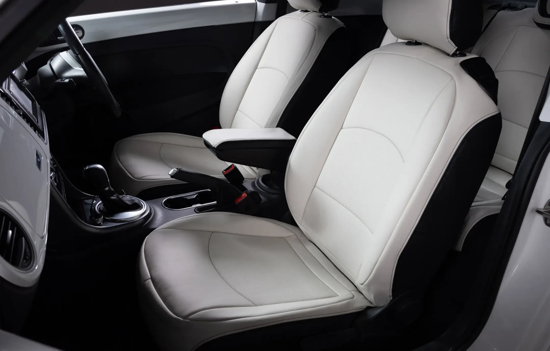 レザー シートカバー