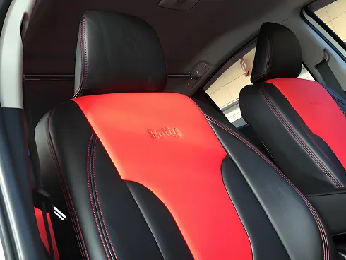 ツートンカラーによるインテリアメイク