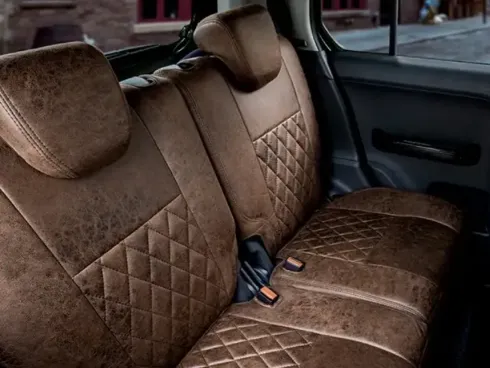 シートベルトもきれいにおさまり細部まで洗練