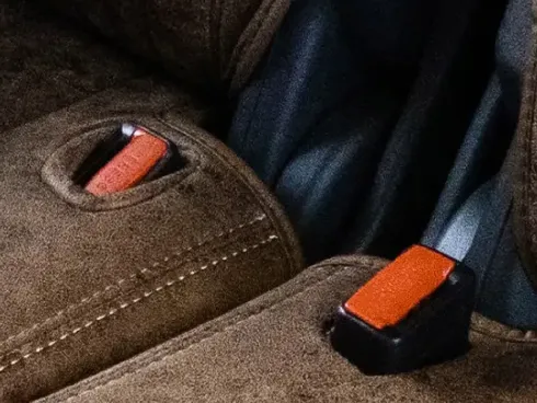 シートベルトもきれいにおさまり細部まで洗練