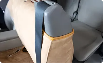 車種専用の形状にデザイン