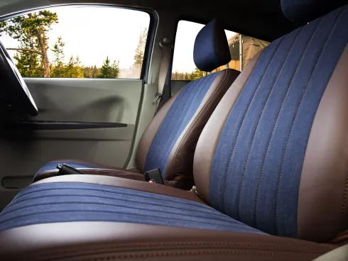 あたたかみあるPUレザー×デニム