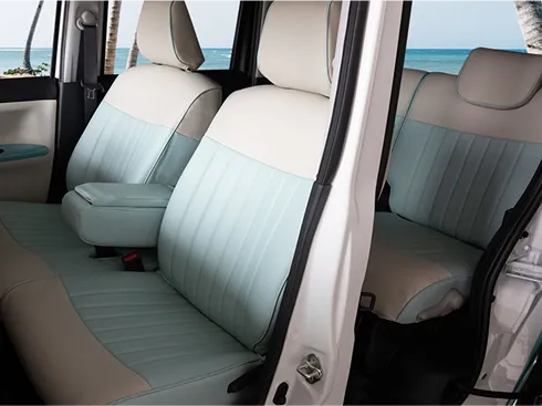 車内空間がくつろぎのお部屋に