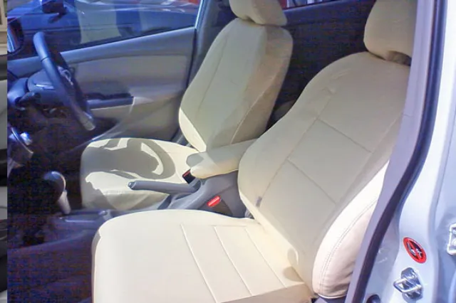 車 シートカバー