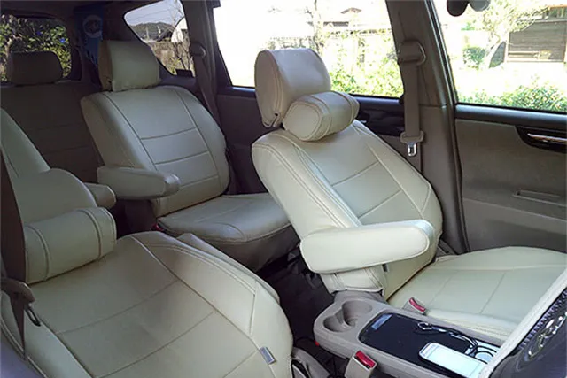 車 シートカバー