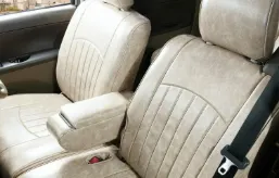グレージュ
