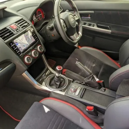 カタログデータ配布中