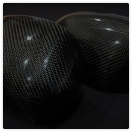 カーボンパーツ