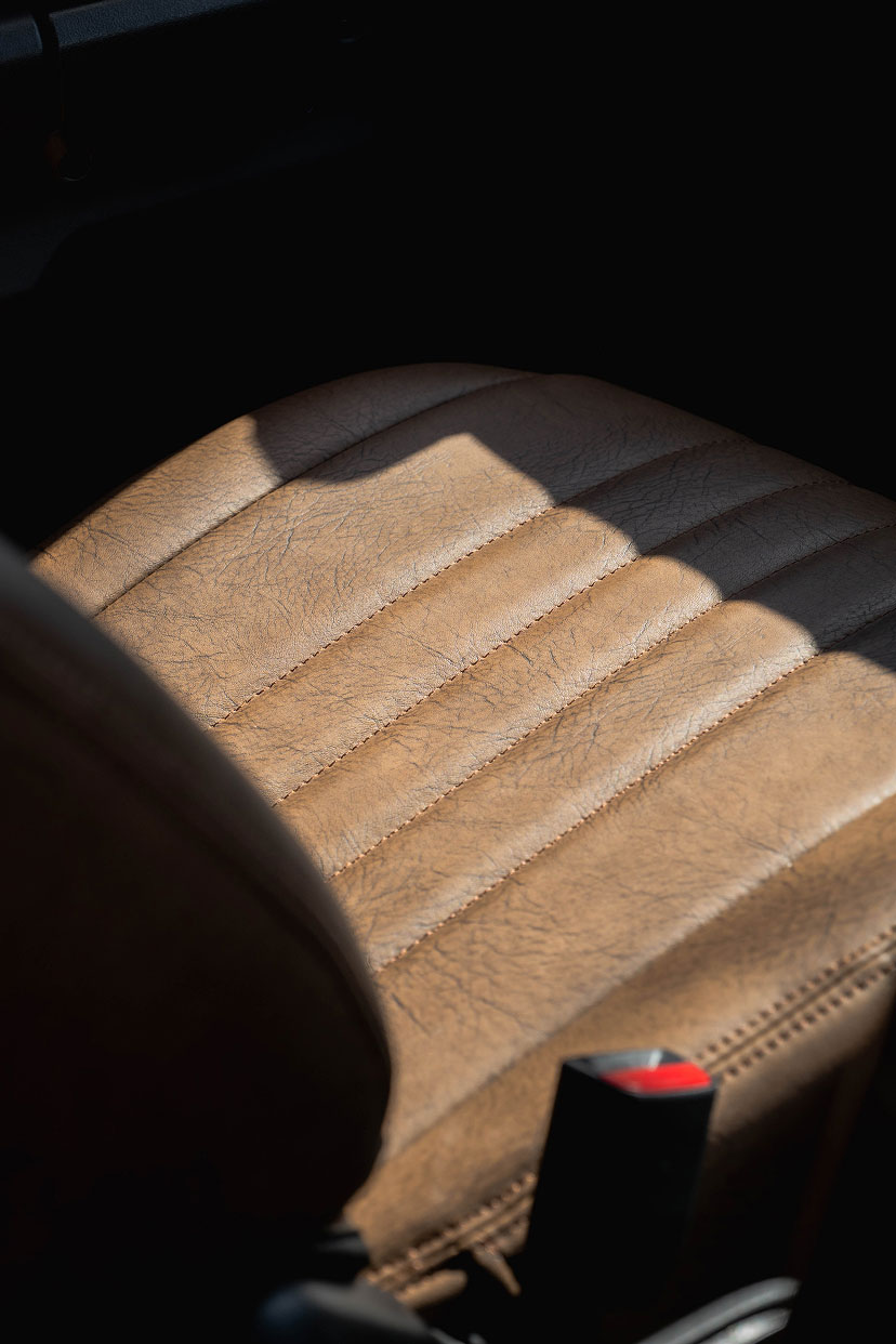 BMW Z4 シートカバー Refinad ヘリテージ 詳細1